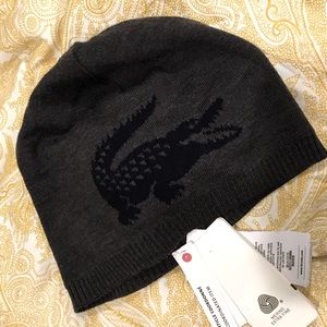 Lacoste wool beanie, nwt